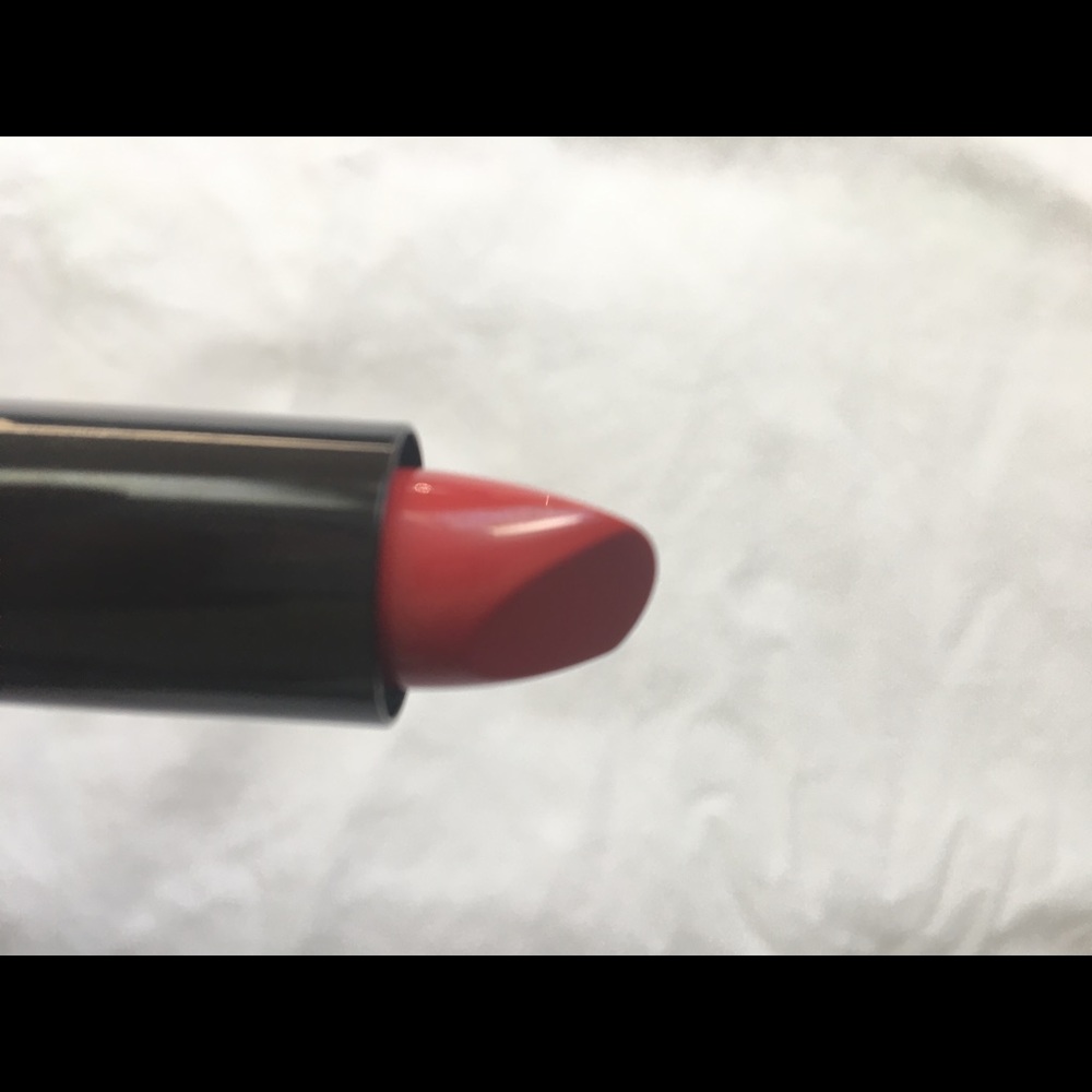 Lancôme Red Lipstick - Picture 5 of 6